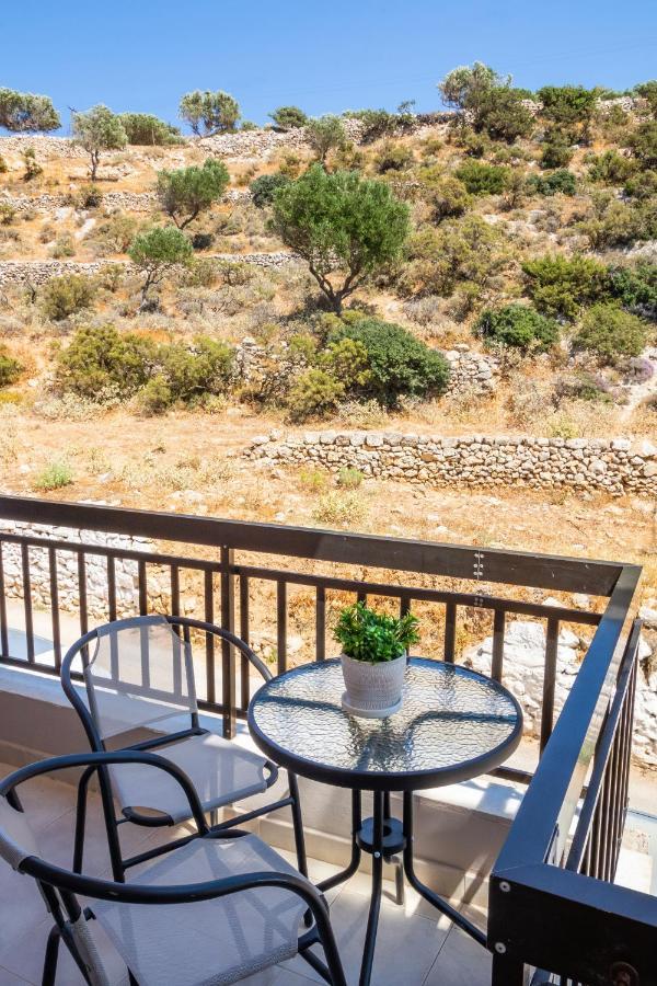 Appartement Harbor View à Karpathos Extérieur photo